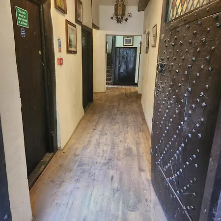 Langley Inn