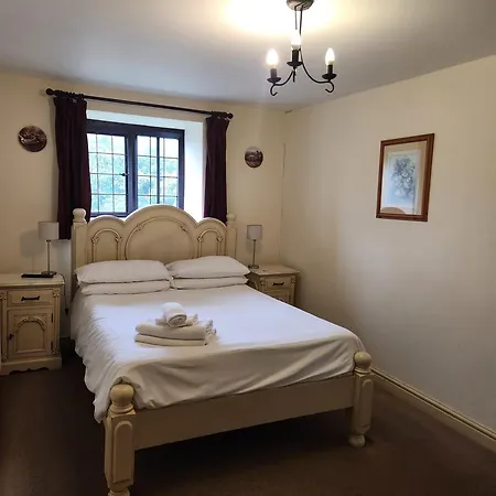 Langley Inn Bed & Breakfast